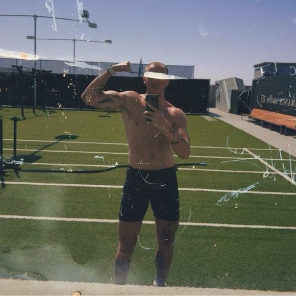 Meet your Posher, Collin - Picture 2 of 9